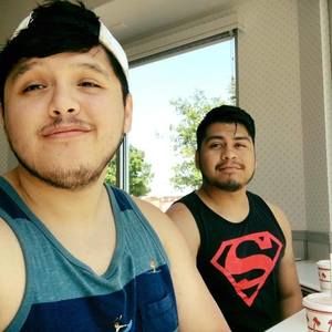 Meet your Posher, Robert